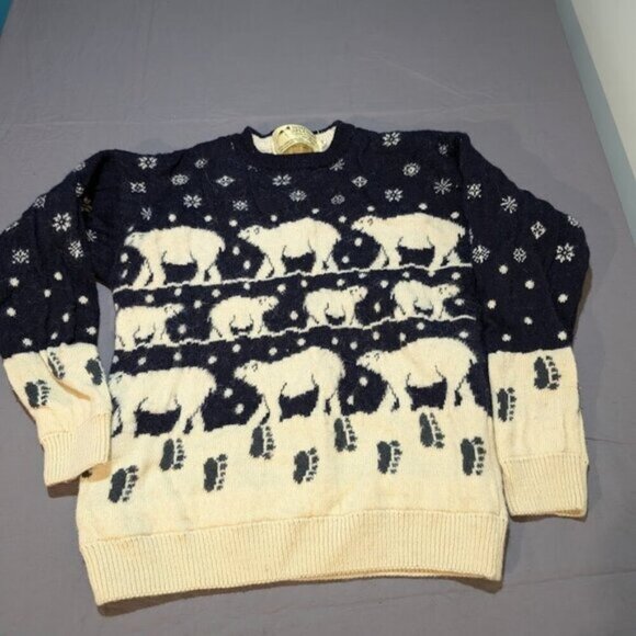 Simply Splendid Blue and White Polar Bear Crewneck Sweater Size S/M - Picture 1 of 7